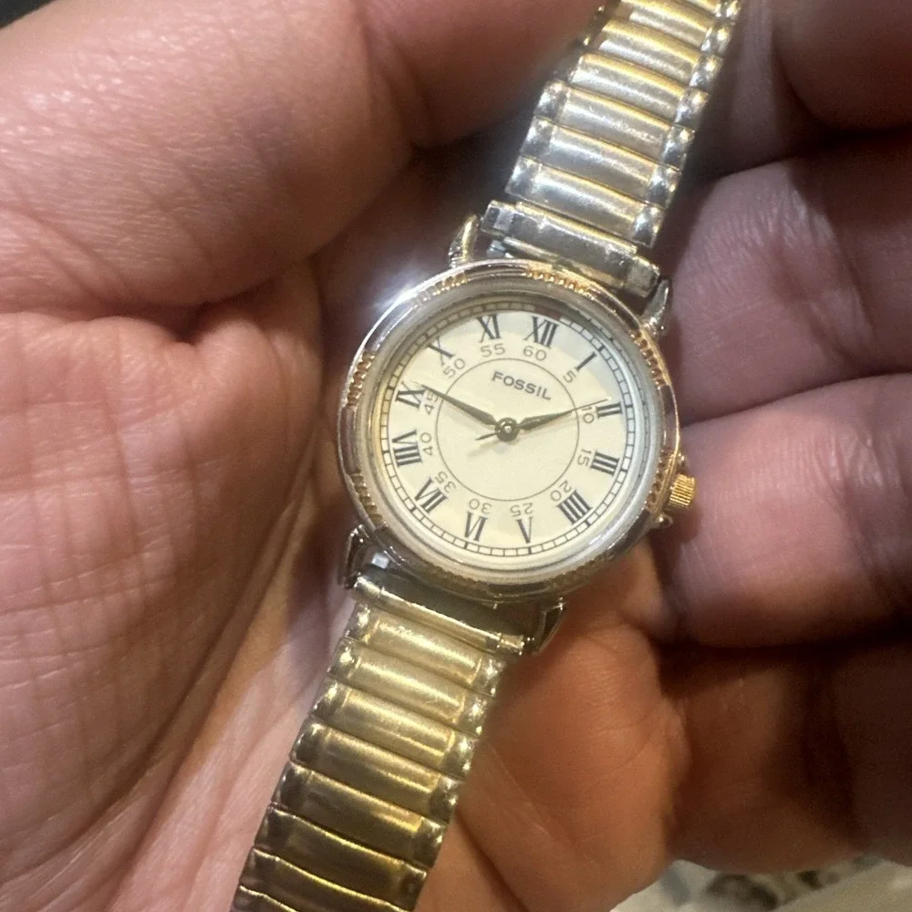 Working Vintage Fossil Watch Women Two Tone Stretch Quartz Leather 26mm Fit 7in